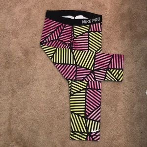 Nike Crop Leggings
